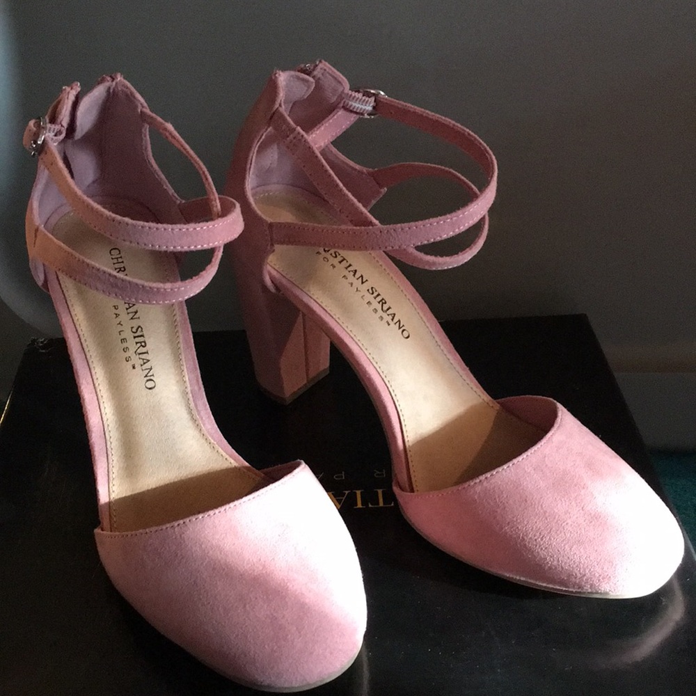 ❤️❤️Super cute shoes NWT pink 2-3”  heels gorgeous, Perfect For any Occasion - Picture 2 of 4